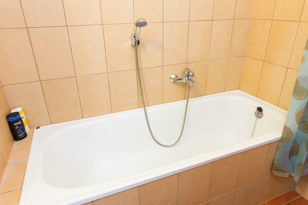 Mse Apartman Miskolc Bagian luar foto