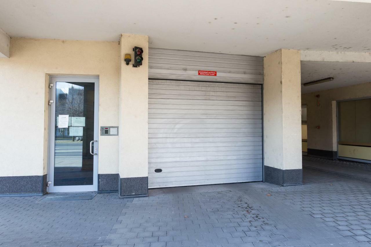 Mse Apartman Miskolc Bagian luar foto