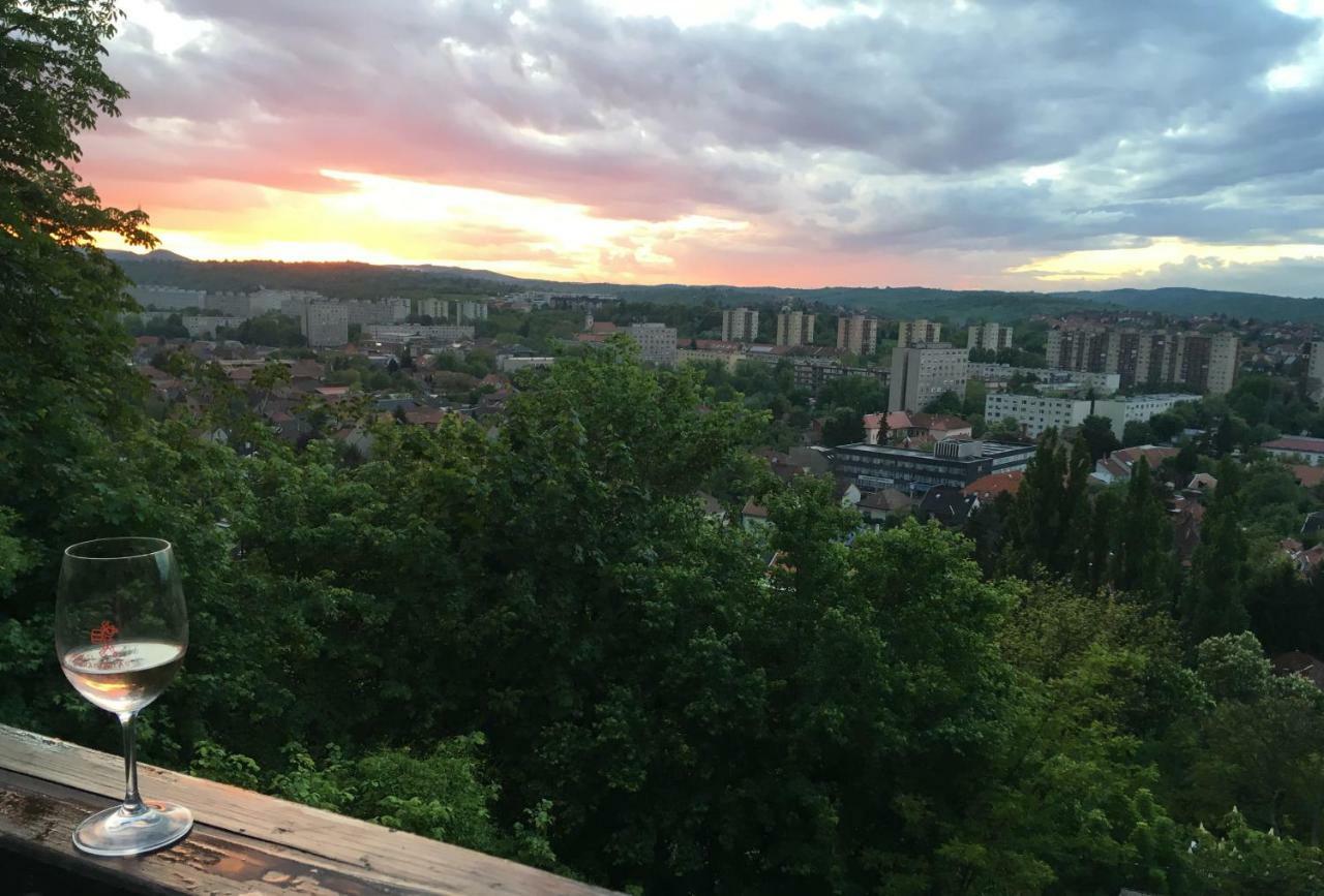 Mse Apartman Miskolc Bagian luar foto